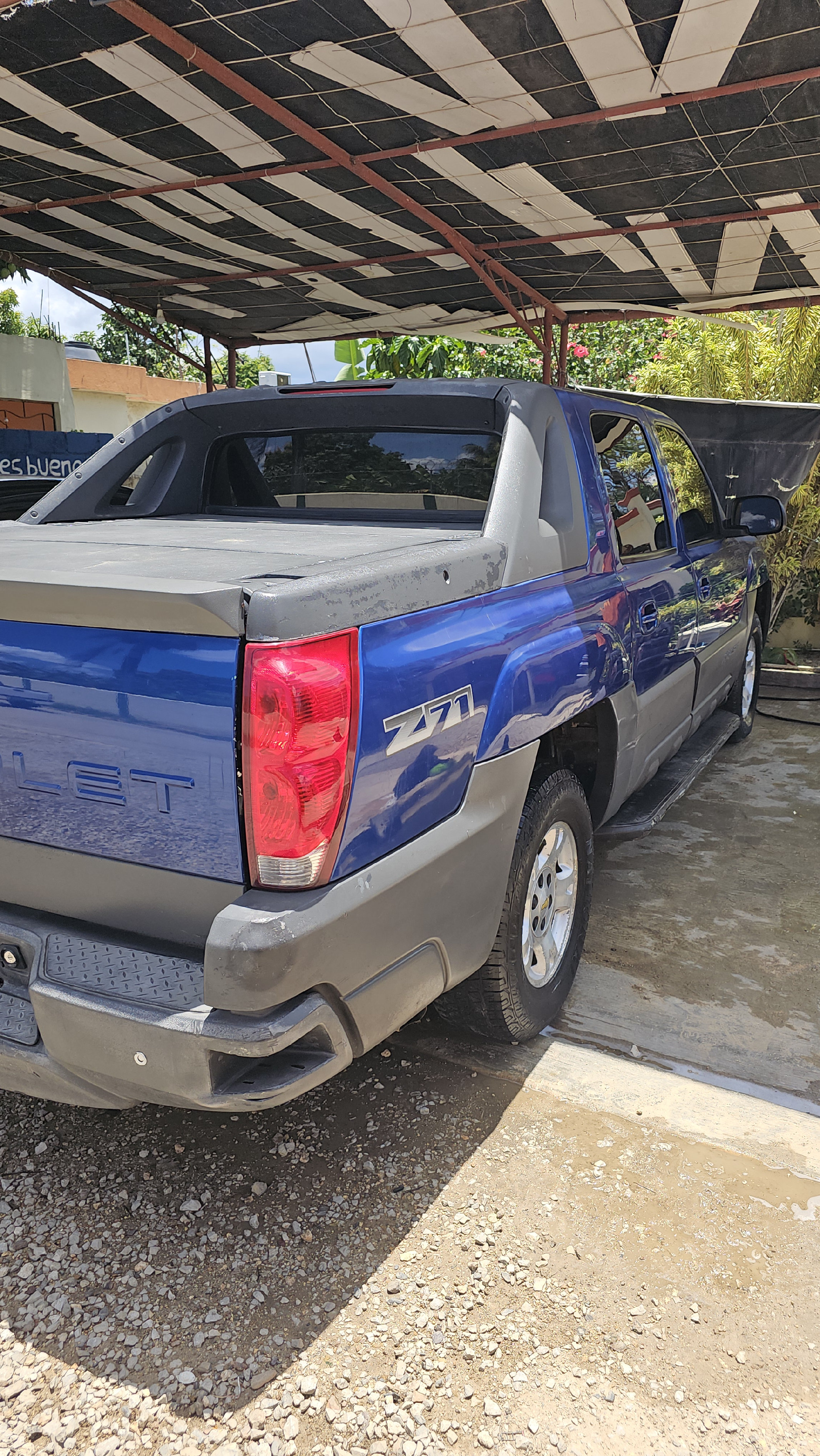jeepetas y camionetas - Se vende de oportunidad  5