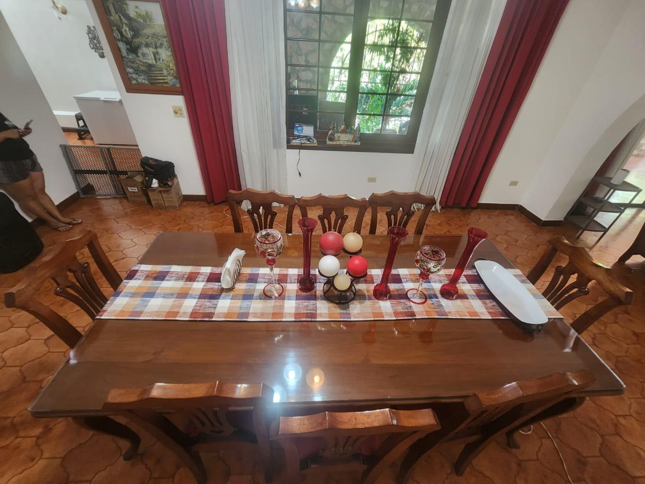 muebles y colchones - 8 plazas de comedor con vidrio templado
