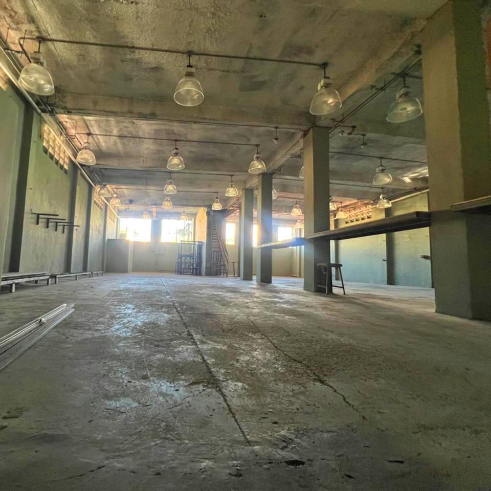 otros inmuebles - Nave Industrial en SAN CARLOS SANTO DOMINGO DE GUZMÁN 0