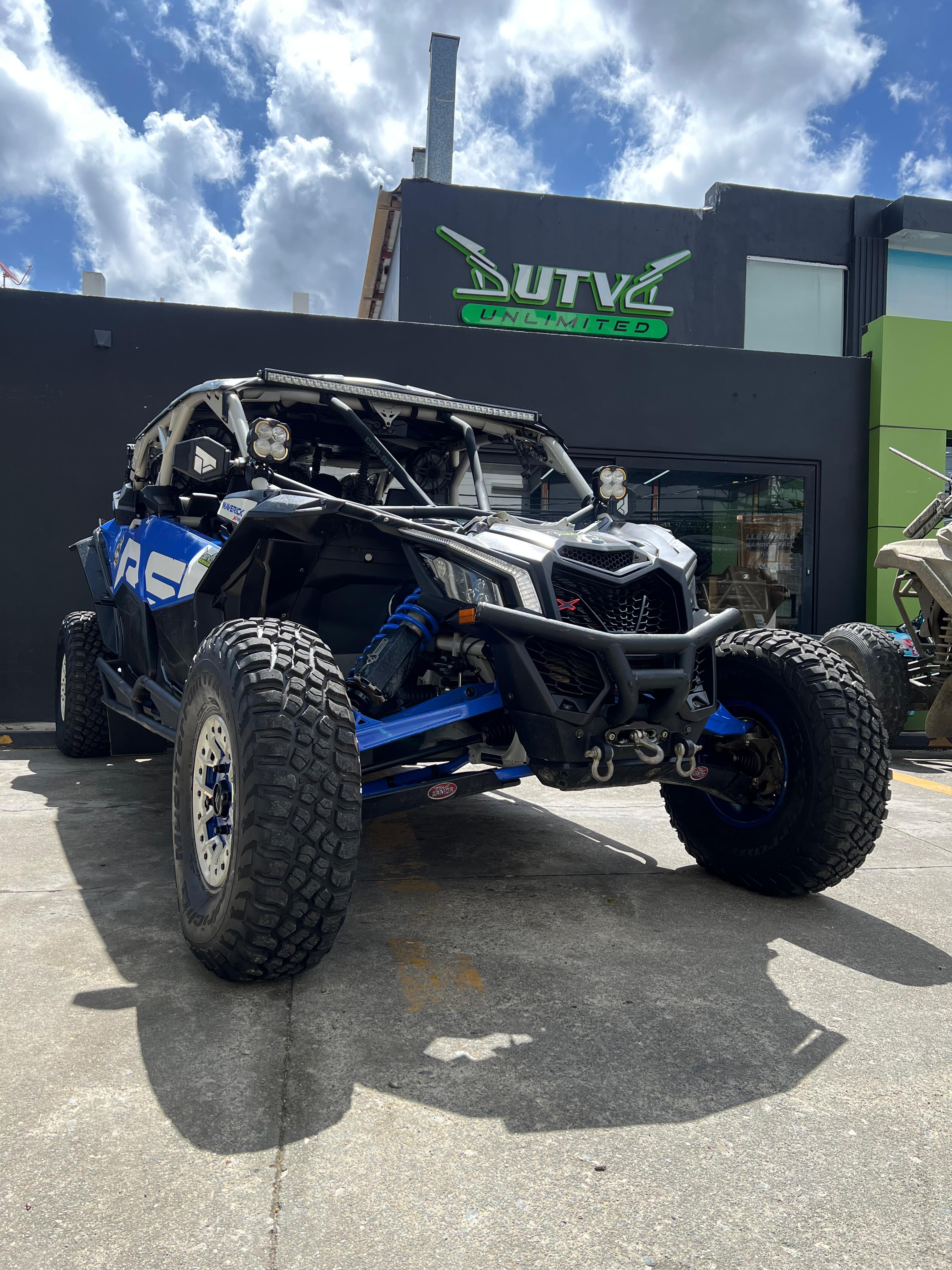 vehiculos recreativos - Can-Am Maverick X3 MAX XRS Turbo RR 2022 0