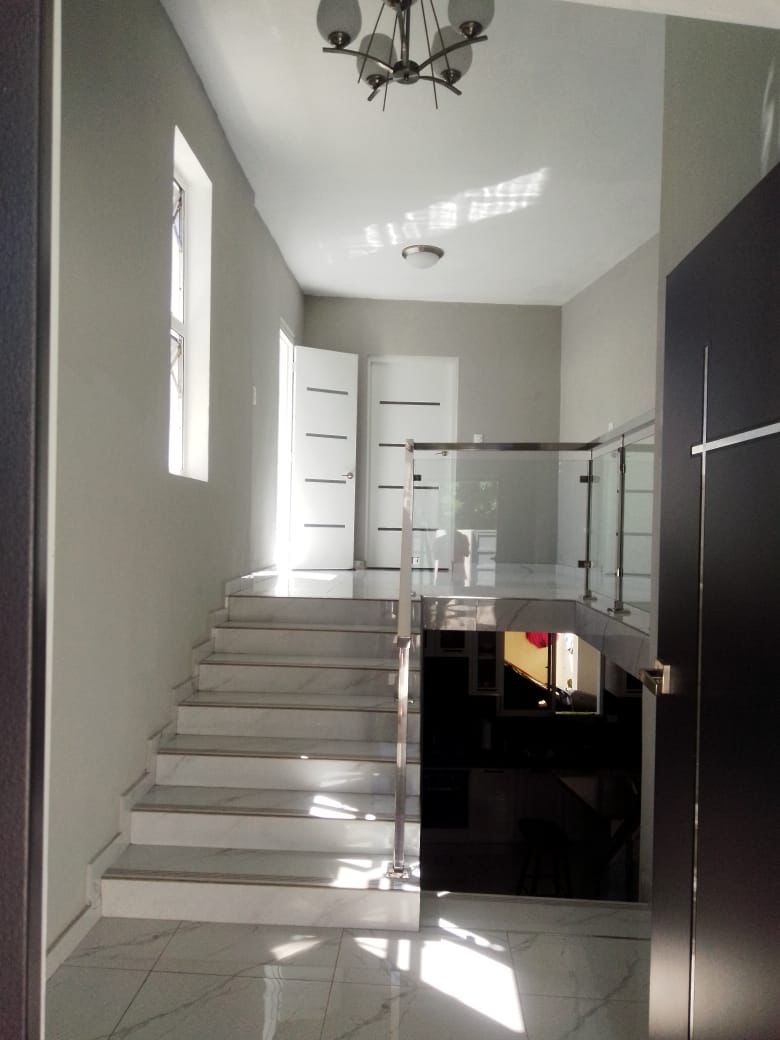 casas - Amplia casa en venta  7