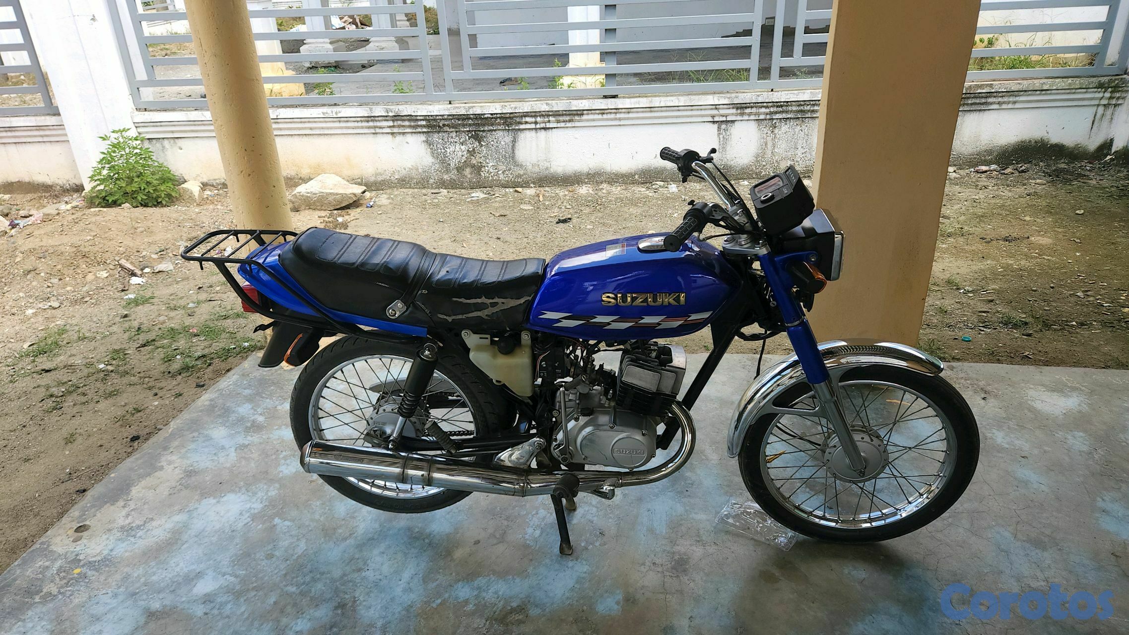 motores y pasolas - Motocicleta Suzuki 2