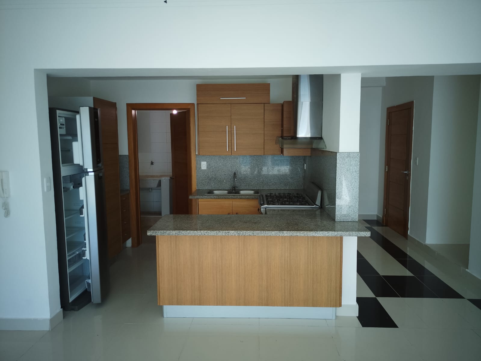 apartamentos -  Apartamento TORRE RUBI 
Bella Vista cerca del Downtown Center en venta alquiler 5