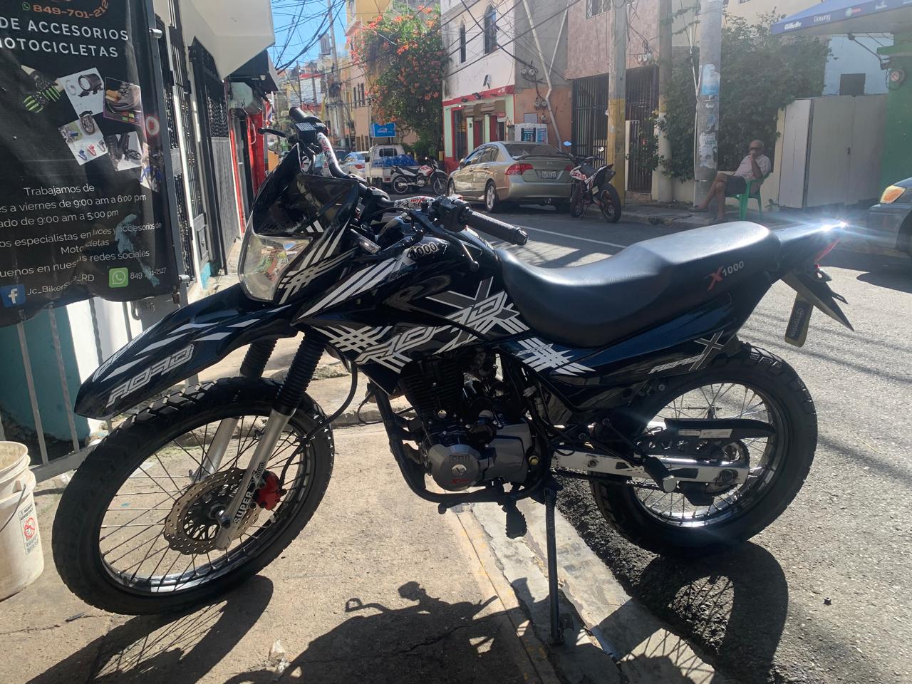motores y pasolas - Xroad x1000
