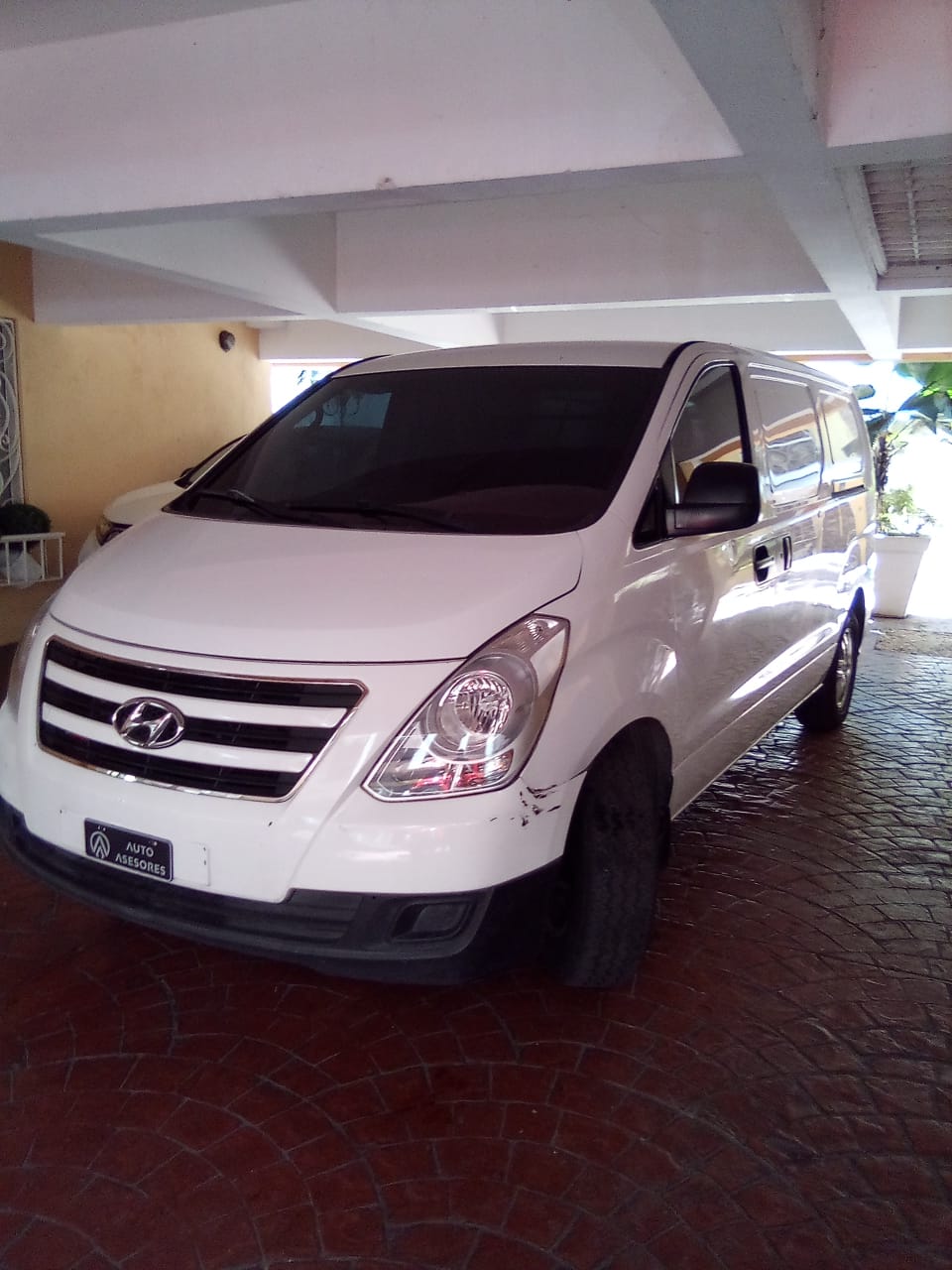 jeepetas y camionetas - Hyundai h1 2017 diesel furgoneta 0
