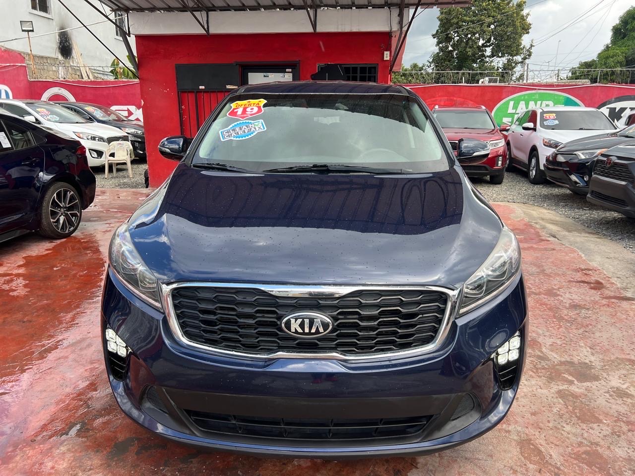 jeepetas y camionetas - KIA SORENTO LX 2019 RECIÉN IMPORTADA 3 FILAS DE ASIENTO! LETHER CLEAN CARFAX NEW 2