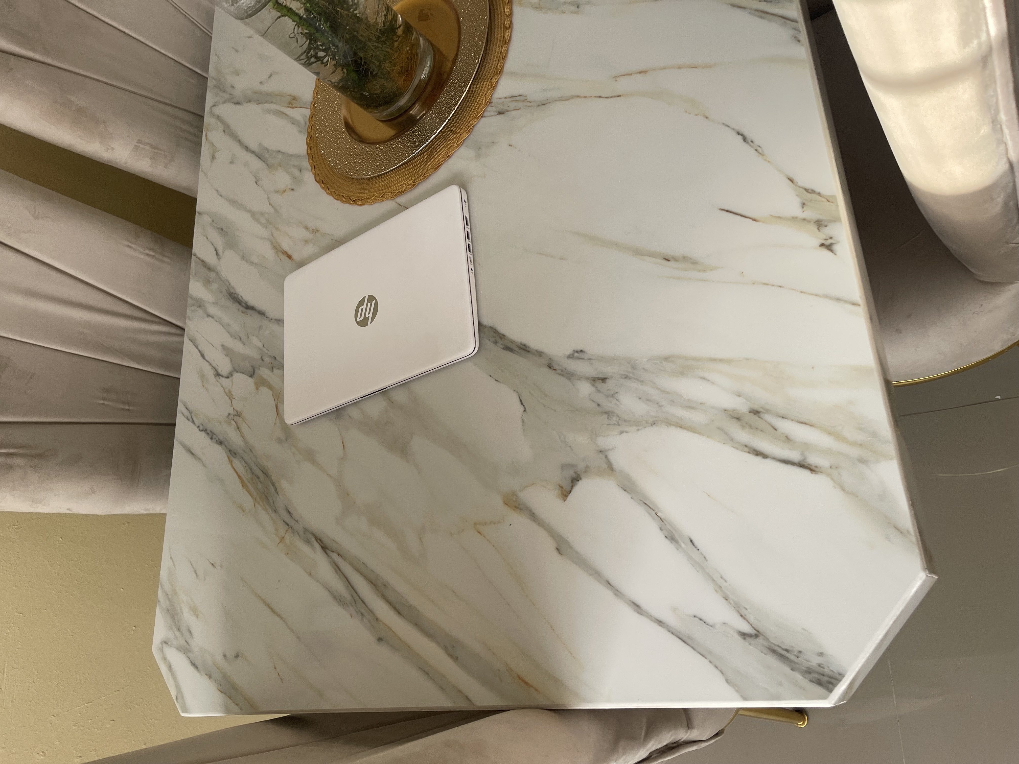 muebles y colchones - Comedor de 6 sillas tope de mármol  3