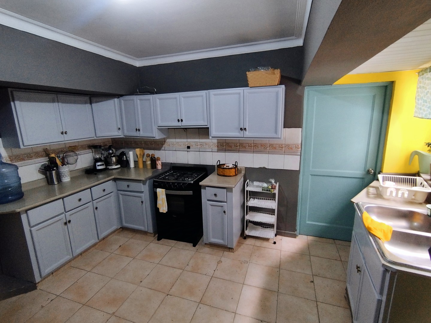 habitaciones y viviendas compartidas - Alquiler de habitación en Gascue  4