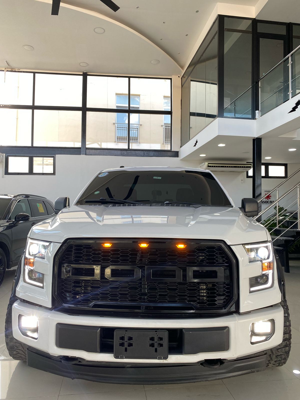jeepetas y camionetas - Ford F150 XL 2017 EN OPTIMAS CONDICIONES  1