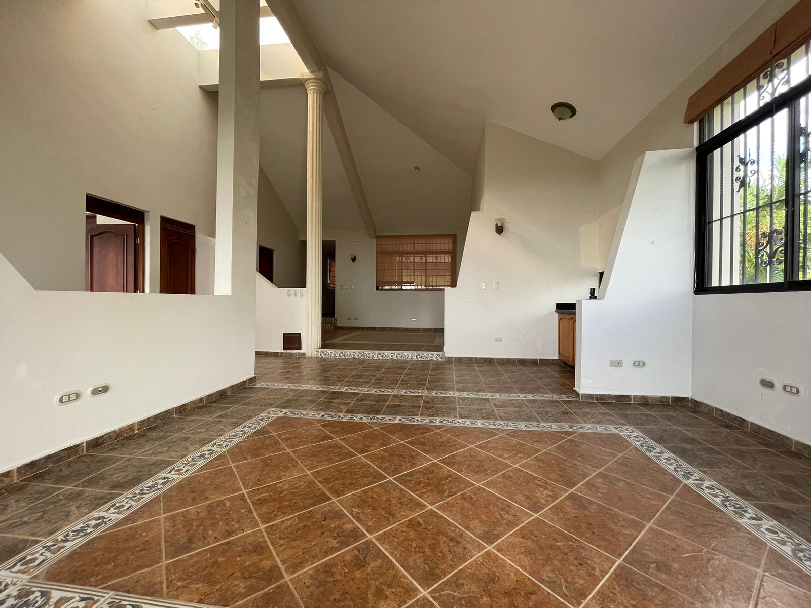 casas vacacionales y villas - Casa 3 Niveles (VISTA AL MAR),  PUERTO PLATA, URB. 2