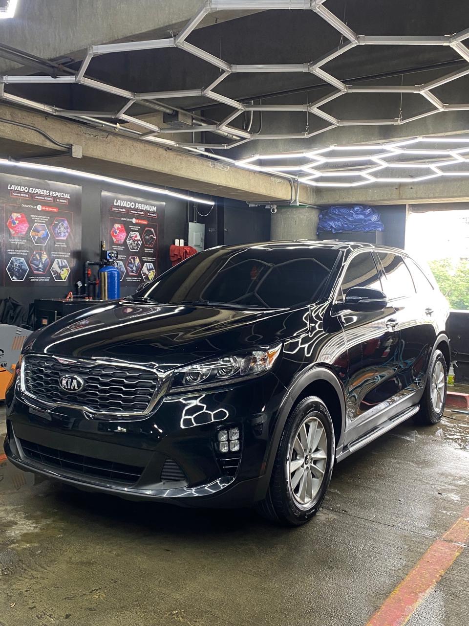 jeepetas y camionetas - Vendo por motivos de viaje Kia Sorento 2019 0