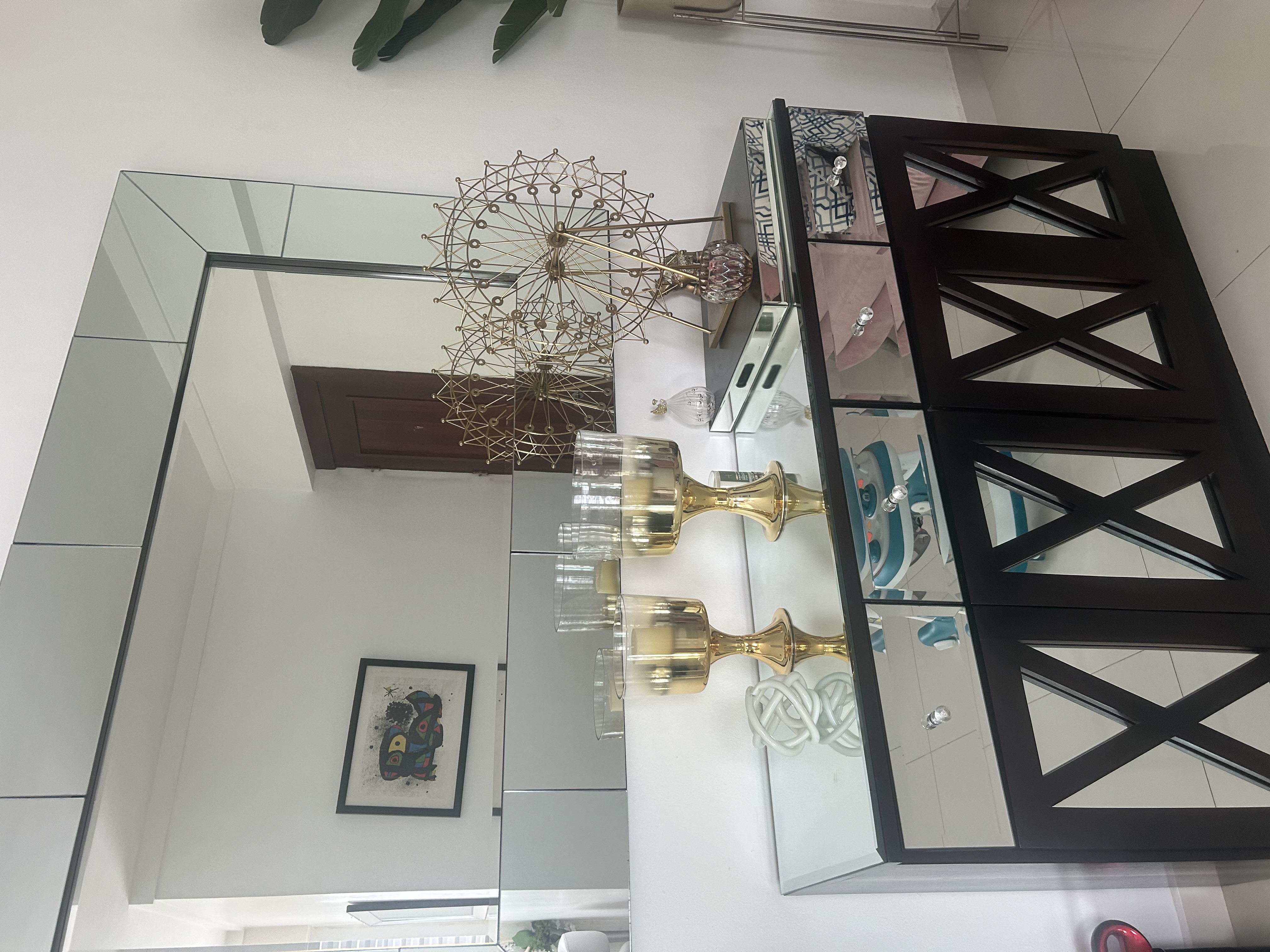 muebles y colchones - Credenza más espejo  0