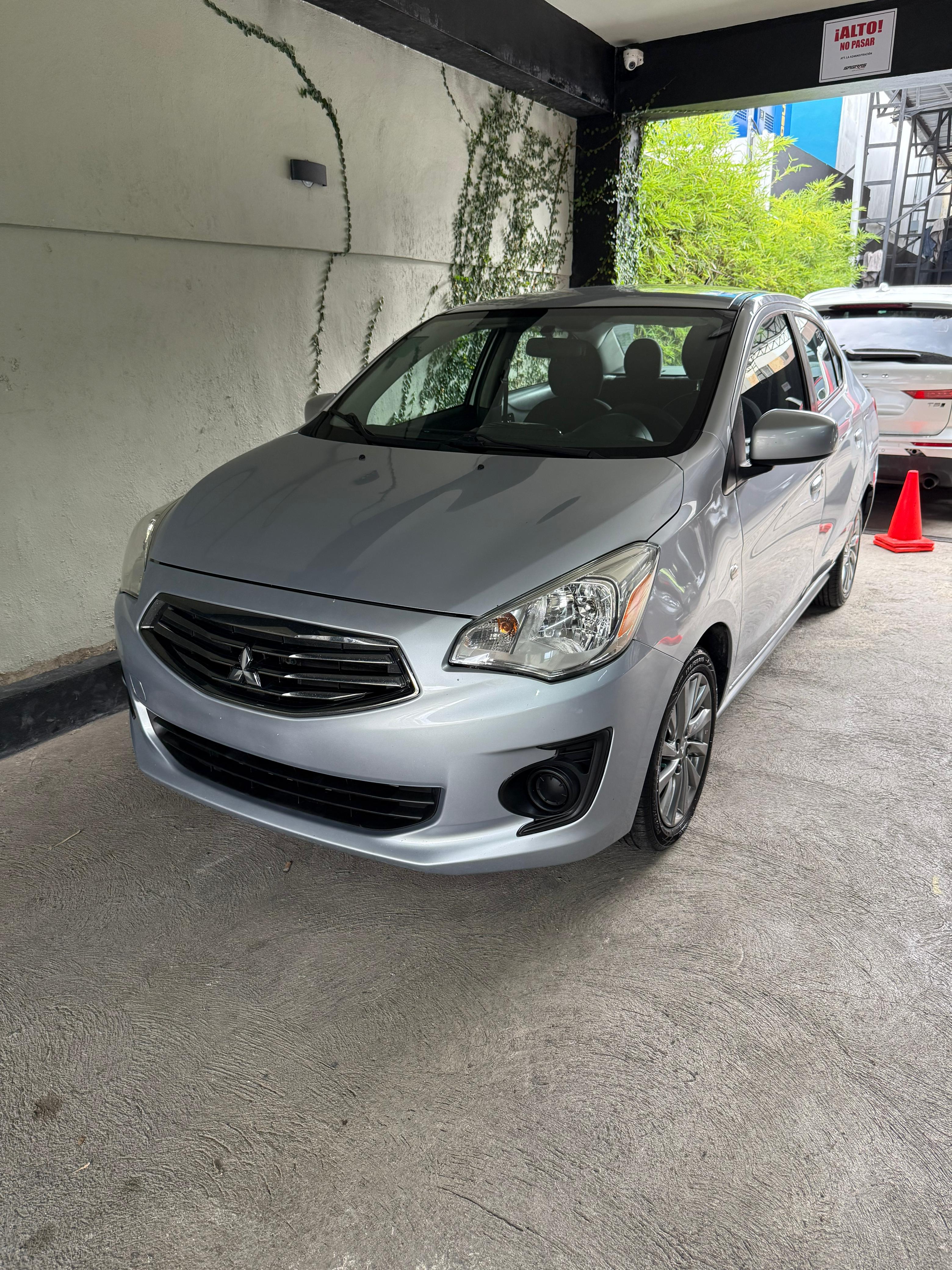 carros - MITSUBISHI MIRAGE G4 ES 2019 0