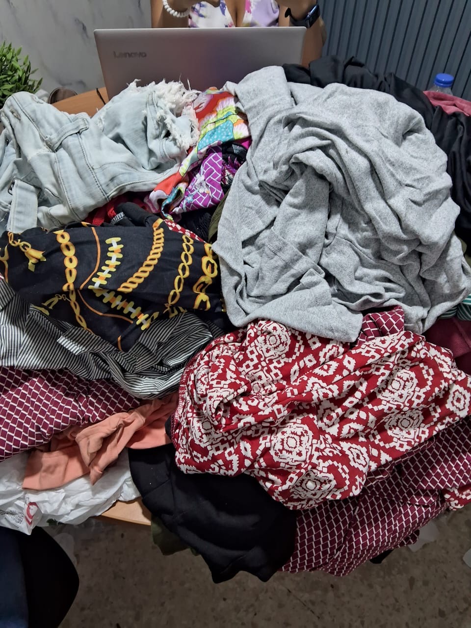 ropa para mujer - Paca de ropa mixta en las mejores condiciones  7