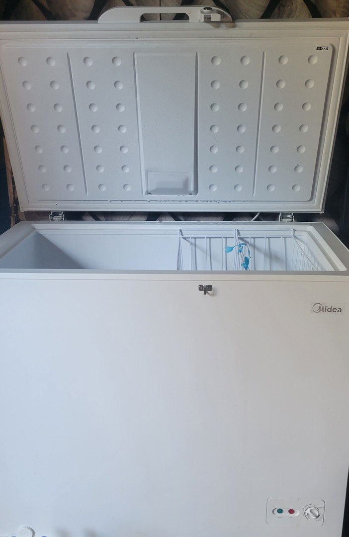 electrodomesticos - Frezer marca midea 9 pie 0