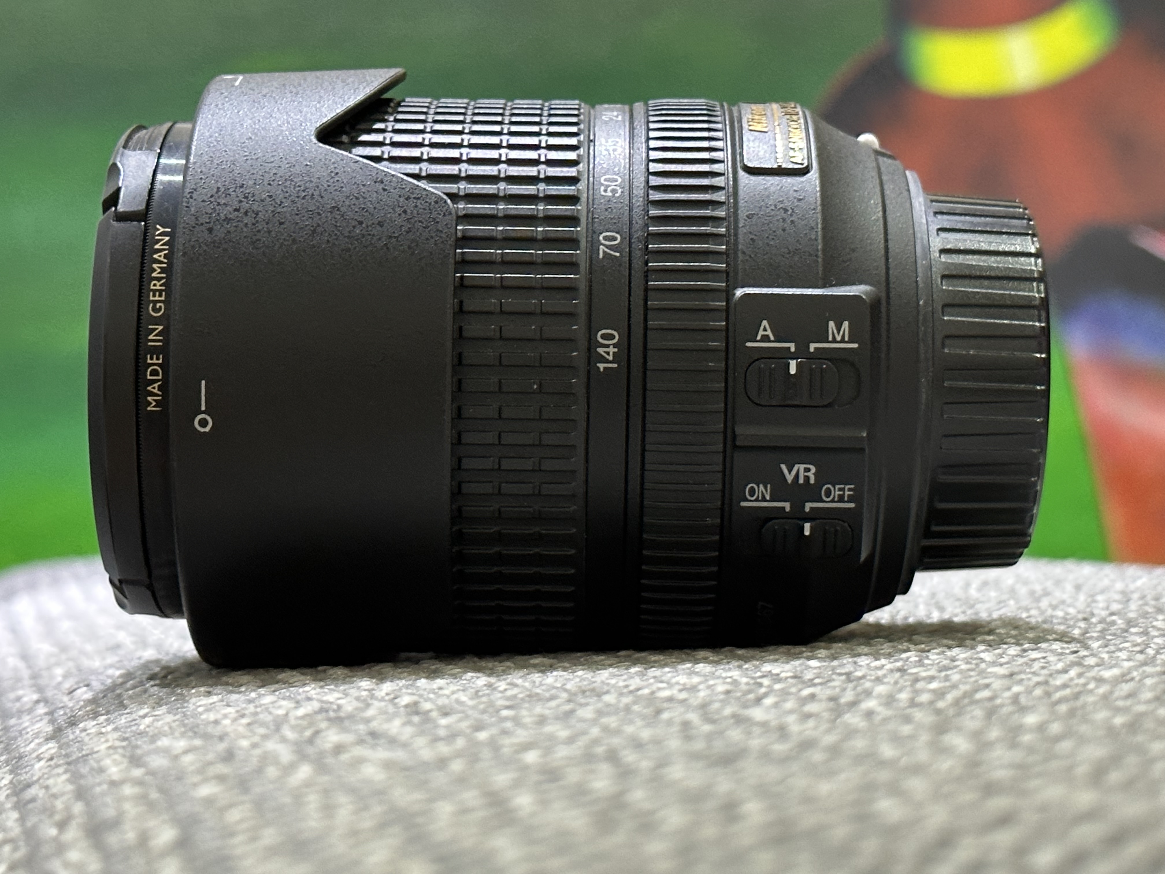 camaras y audio - Nikon DSLR D7200 con 18-140 VR Kit 3