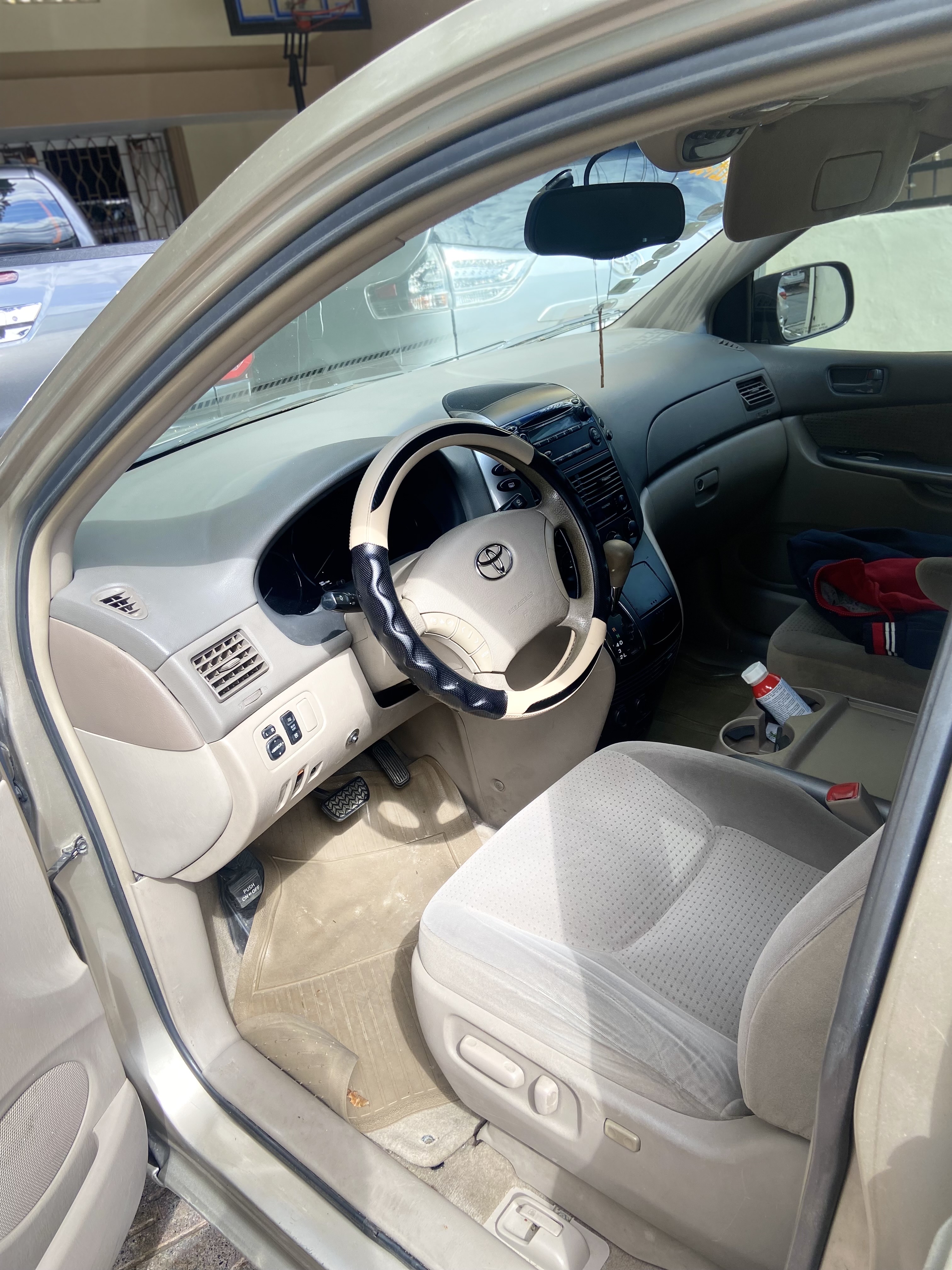 jeepetas y camionetas - toyota Sienna 06 7
