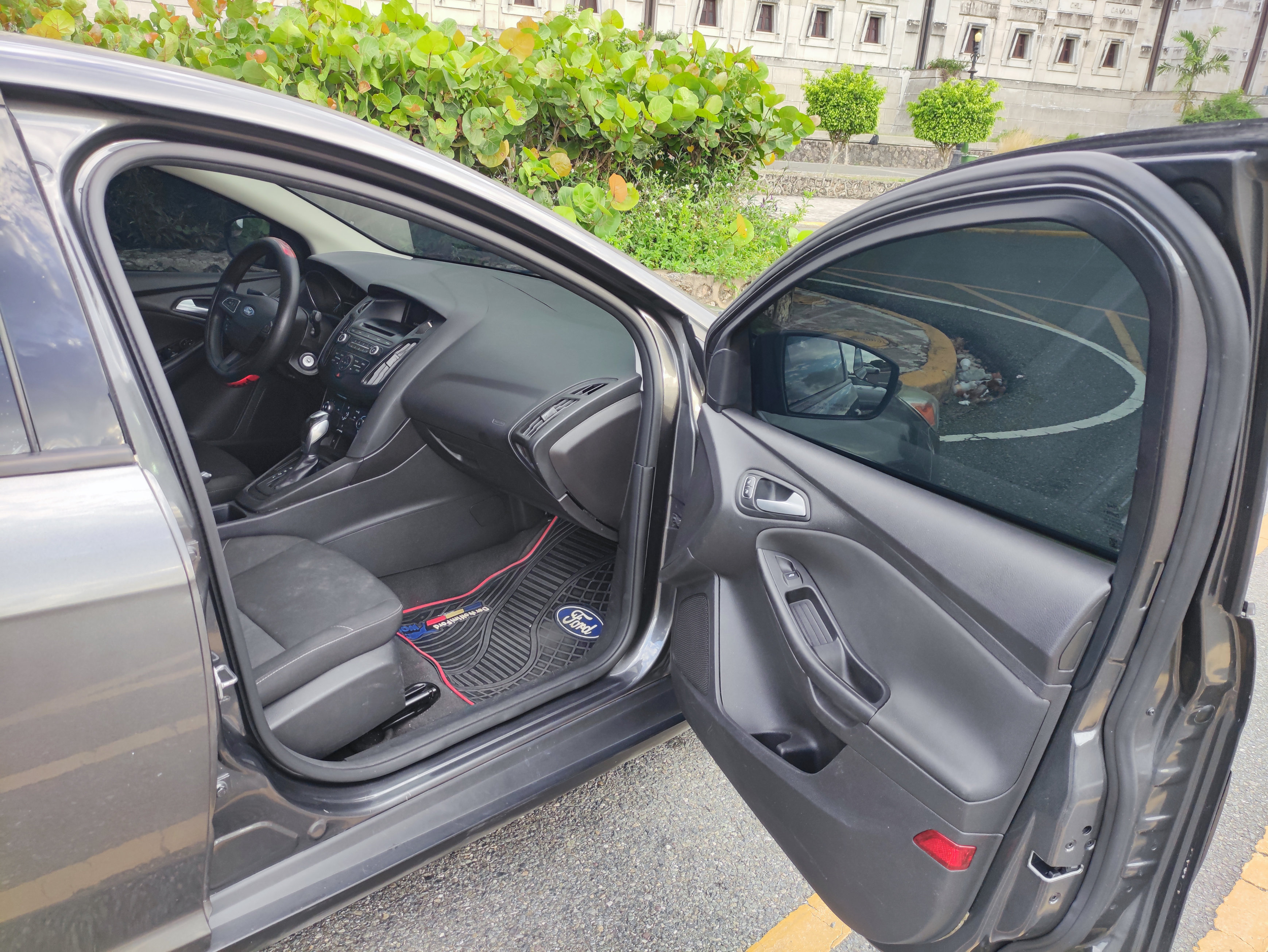 carros - Ford Focus SE 2015, en excelente condiciones financiamiento disponible  8
