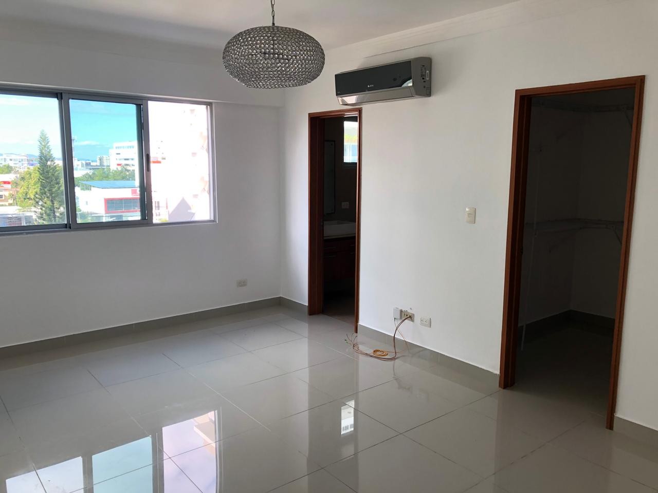 apartamentos - Se vende apartamento en Evaristo Morales 8