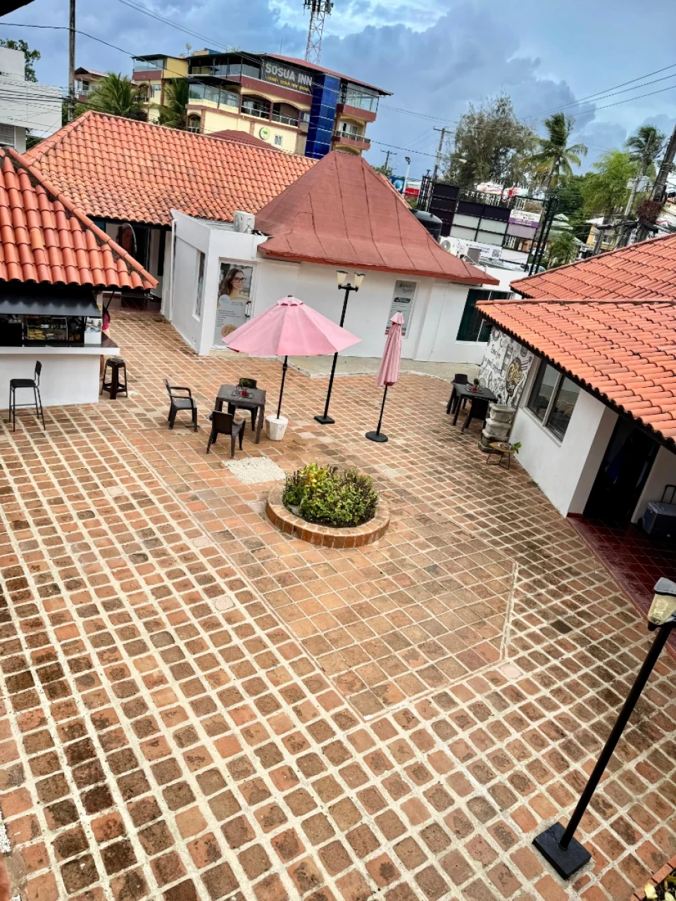 oficinas y locales comerciales - Proyecto comercial en venta en el centro de Sosúa 8
