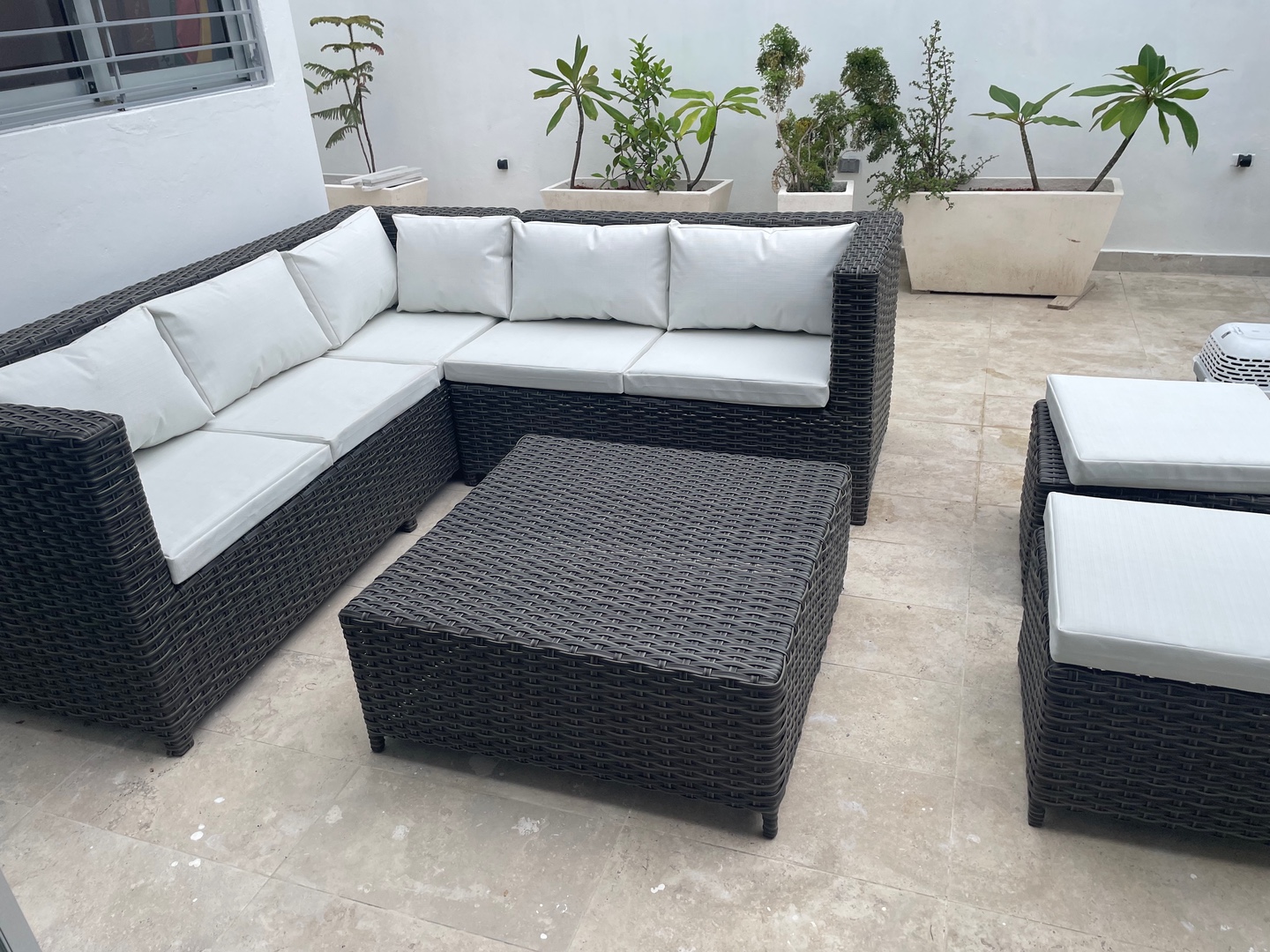 muebles y colchones - Fabricación de todos tipos de muebles en mimbre  0