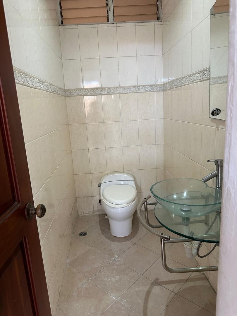 casas - SE ALQUILA casa en El Galá para fines residencial u oficinas administrativas 3