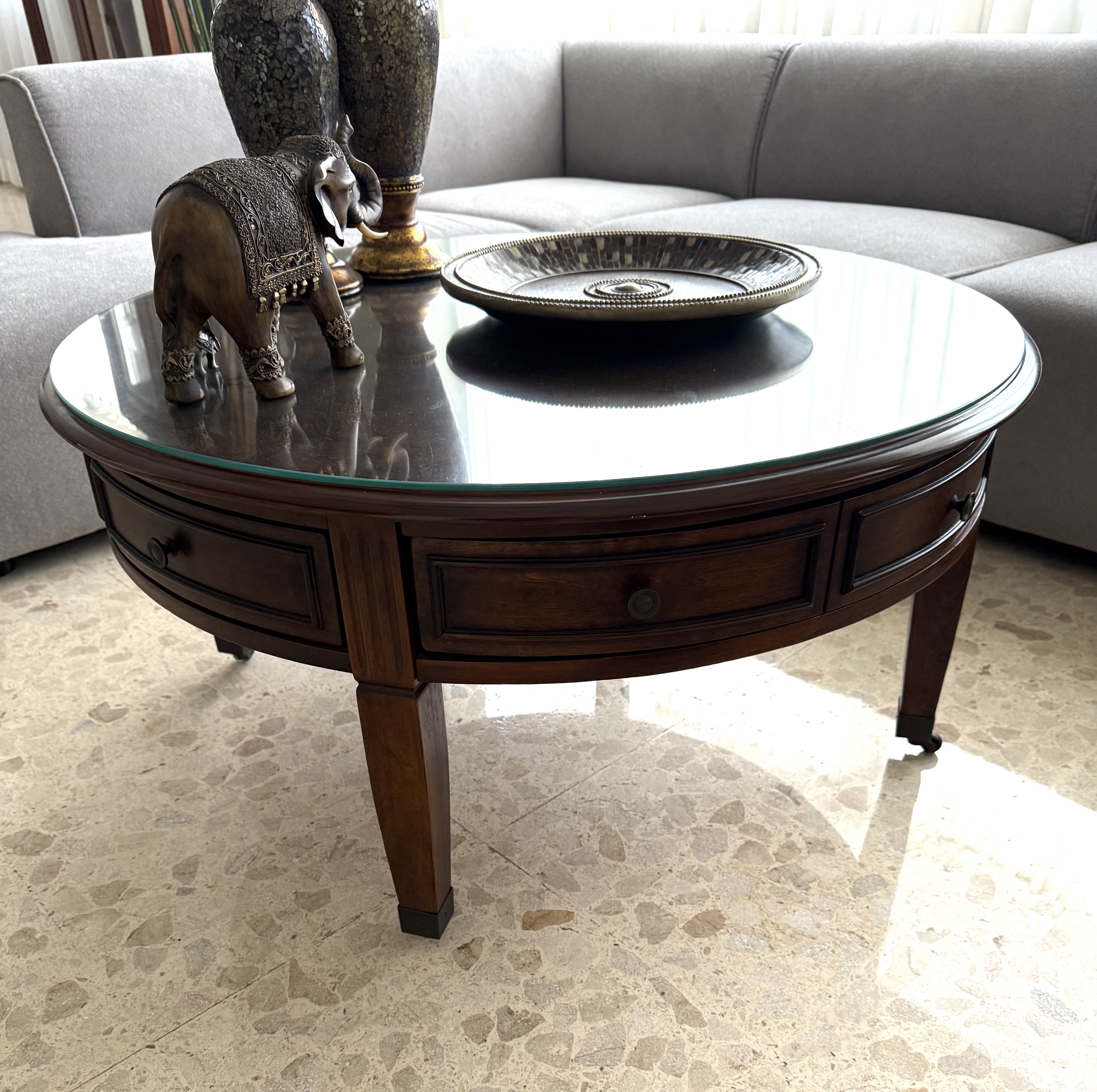 muebles y colchones - Mesa de Centro para Sala - ¡Como Nueva! 4