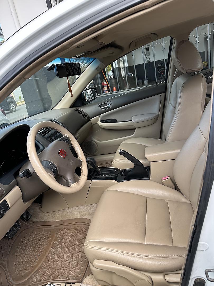 carros - HONDA ACCORD 2006  4