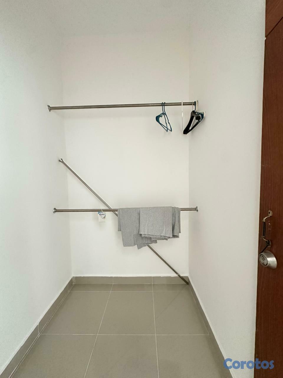 apartamentos - Apartamento en Alquiler con L/B US$1.500 - 3 Habit 5