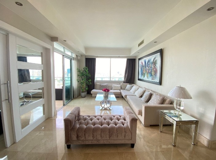 apartamentos - Alquiler de Apartamento Amueblado en Piantini 2