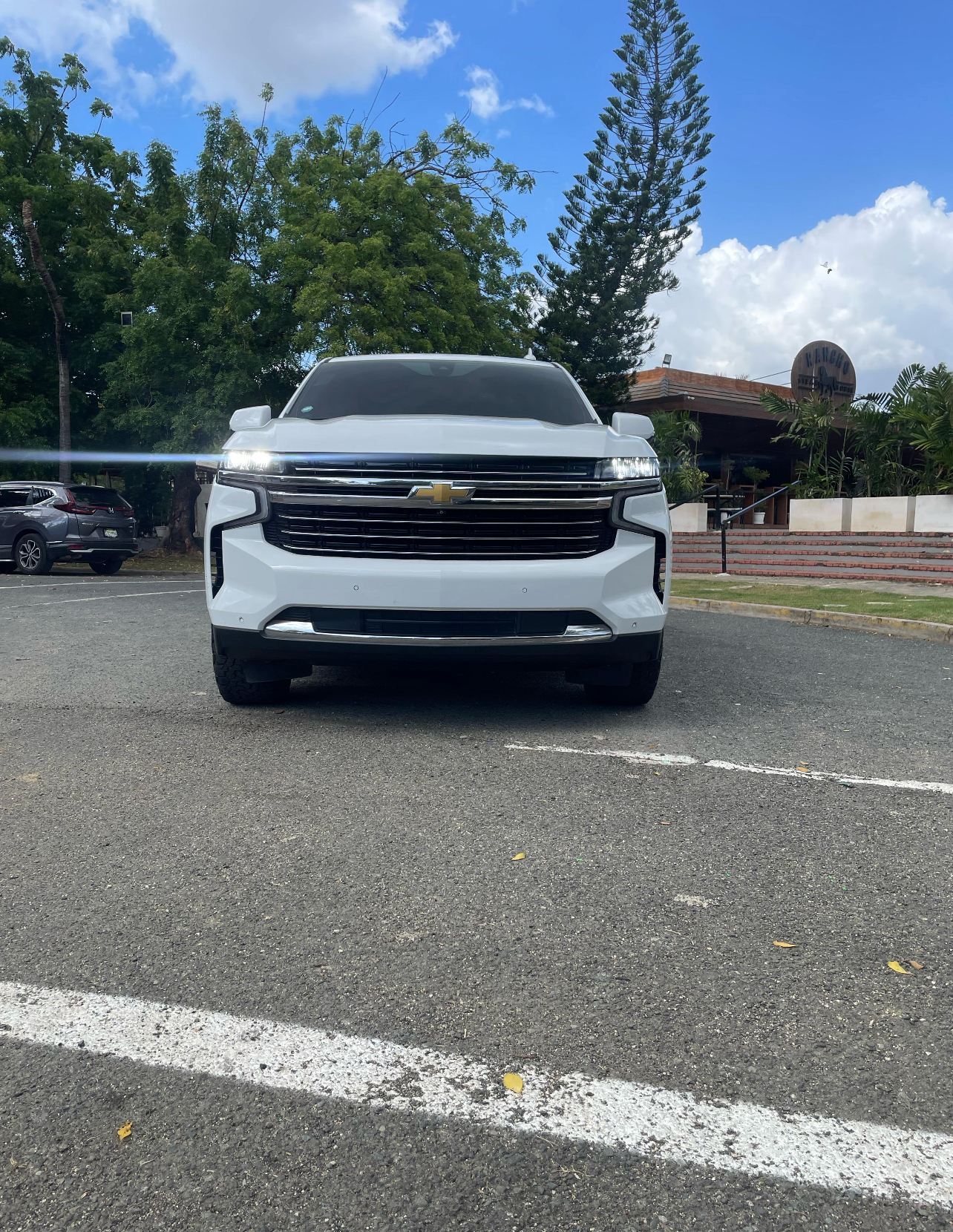 jeepetas y camionetas - Chevrolet Tahoe lt 2021  8