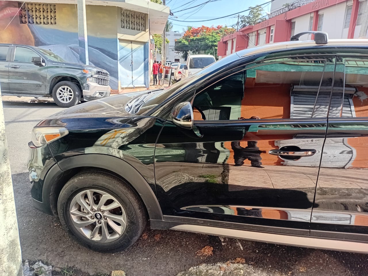 jeepetas y camionetas - Hyundai Tucson - año 2017 3