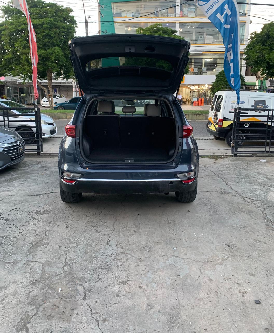jeepetas y camionetas - 2021 Kia Sportage LX 6