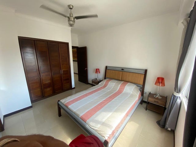 apartamentos - Apartamento en Alquiler en Naco 9