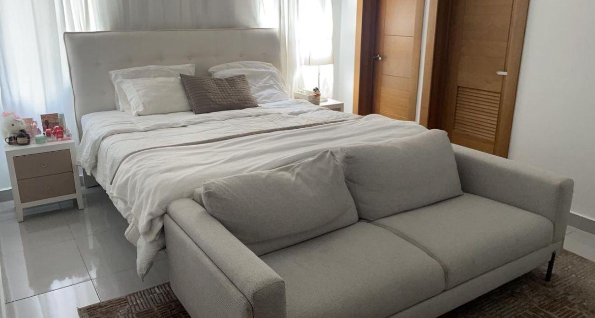apartamentos - VENTA /ALQUILER DE APTO. EN VILLAS NACO 6