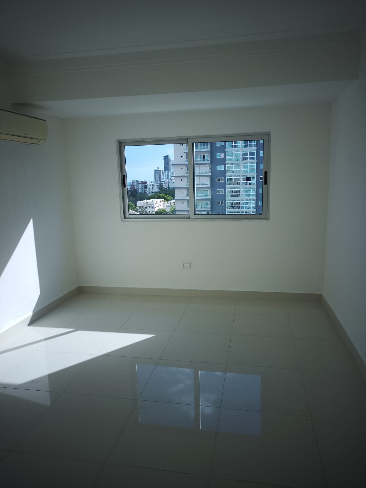 apartamentos -  Apartamento TORRE RUBI 
Bella Vista cerca del Downtown Center en venta alquiler 6