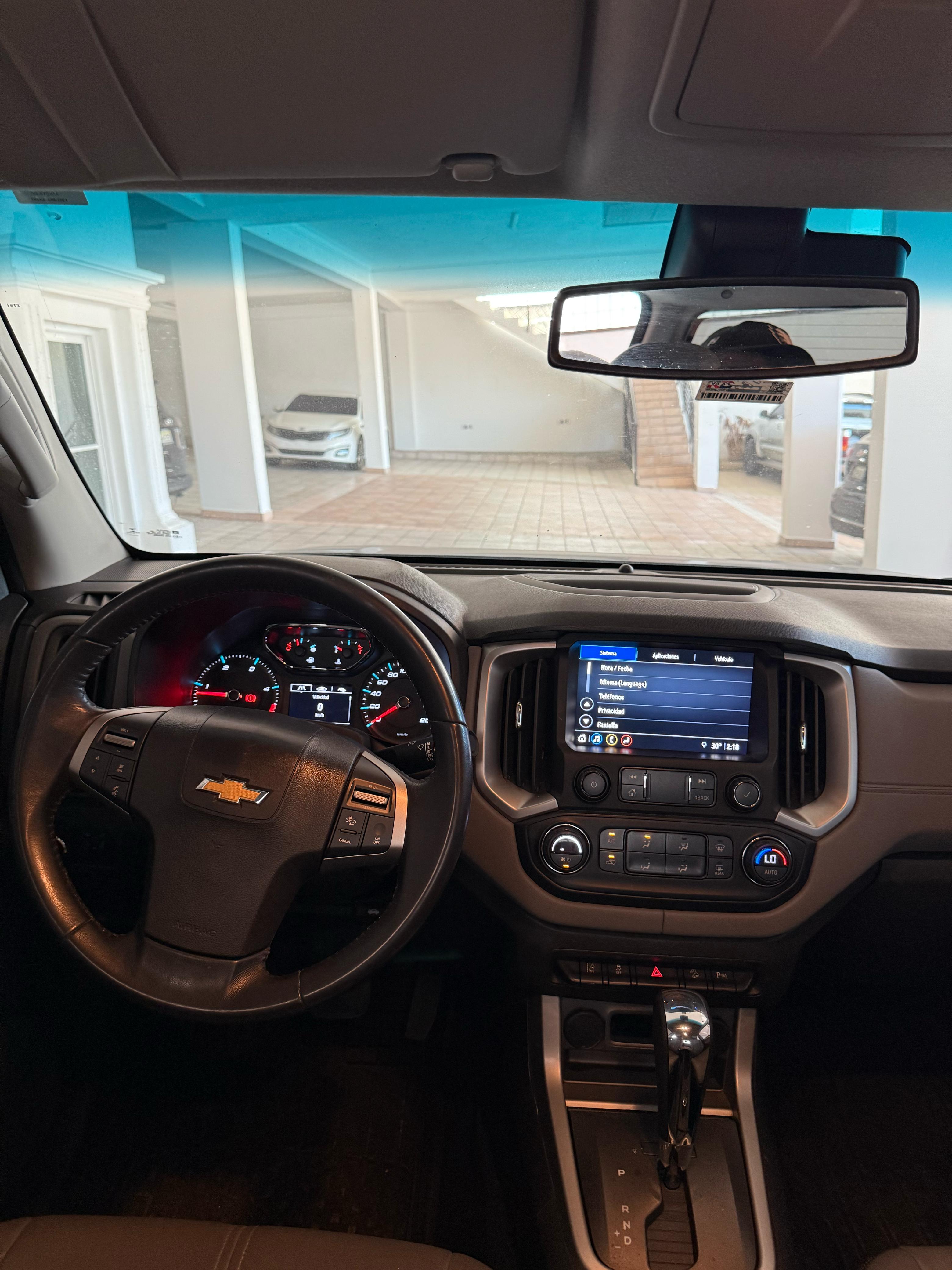 jeepetas y camionetas - chevolet colorado 2022 2