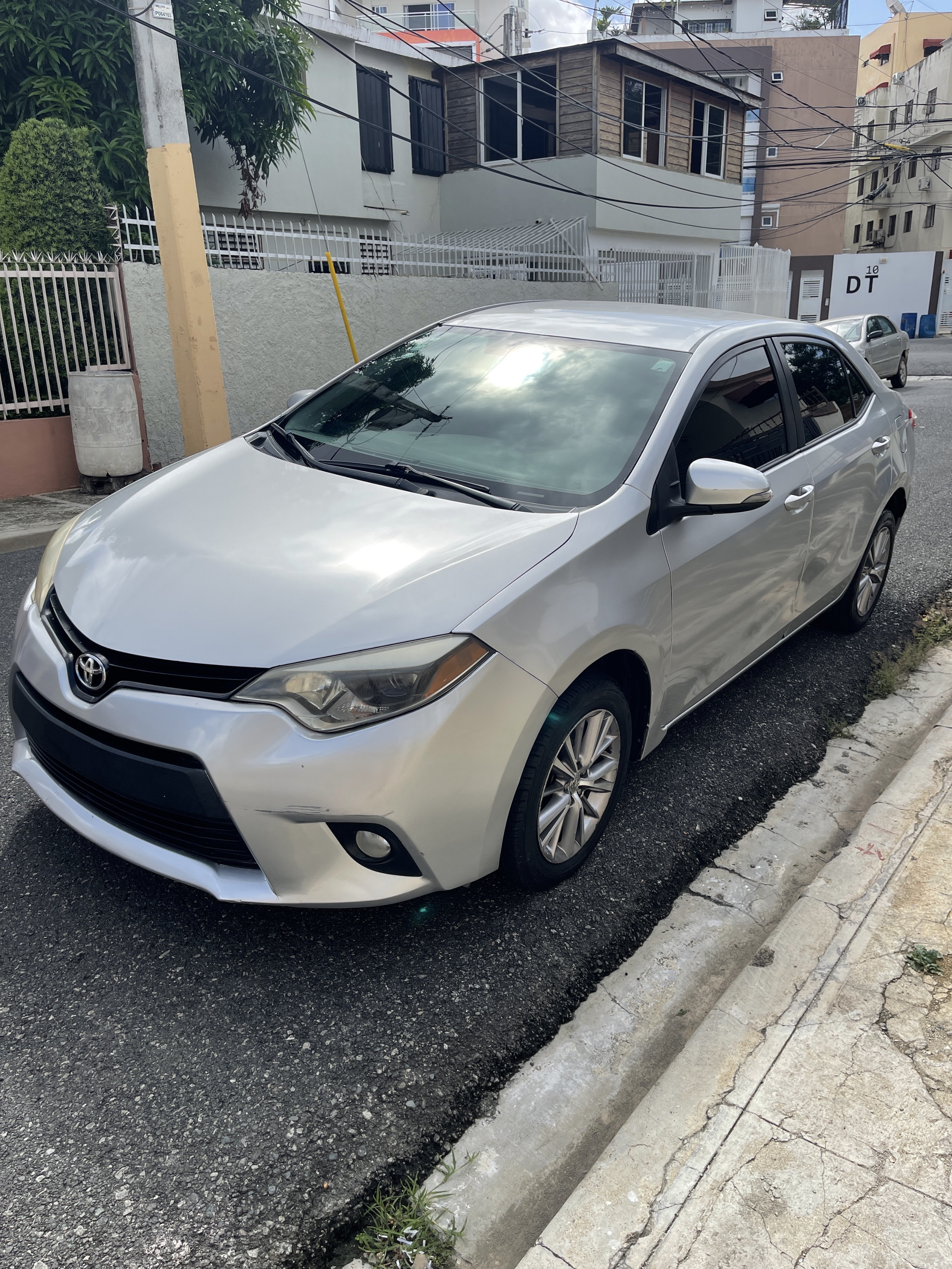 carros - Toyota Corolla 2015 LE Unico dueño 2