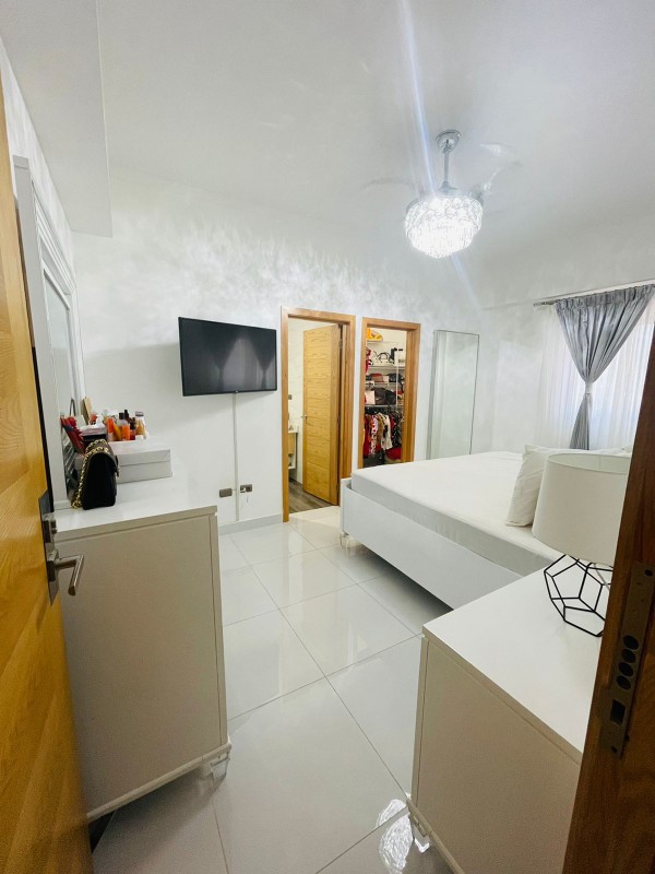 apartamentos - Vendo Apartamento
📍El Millón, 3er piso 2