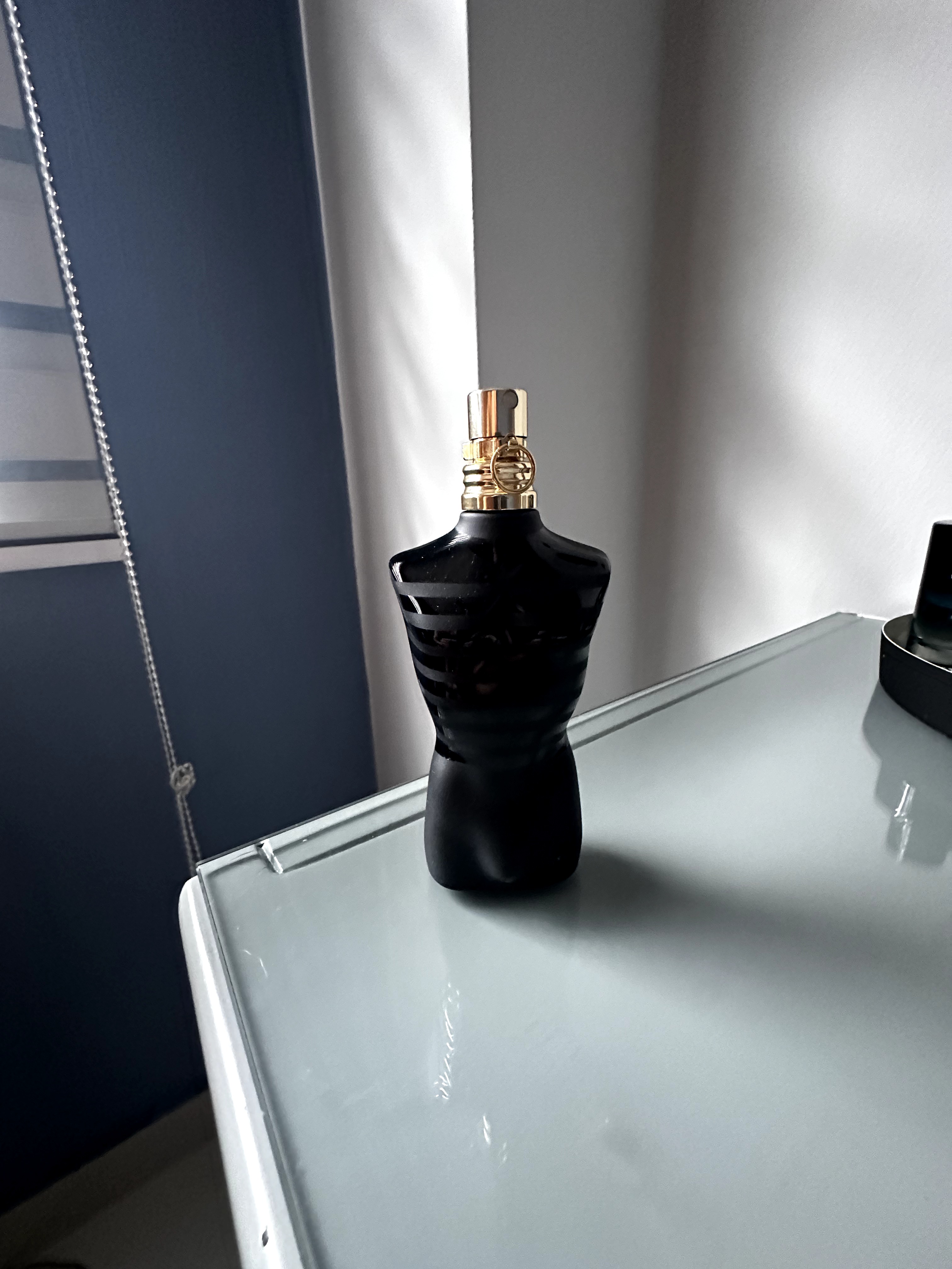 salud y belleza - Perfume de  Jean Paul Gaultier  le male le parfum 2.5oz 2