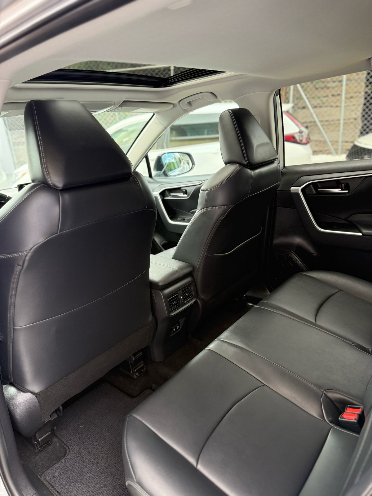 jeepetas y camionetas - Toyota rav4 2019 xle premium  2