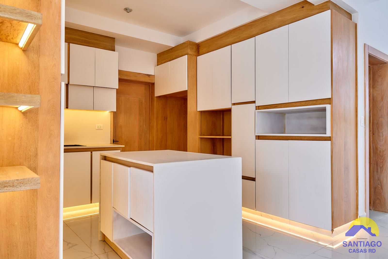 casas - CASA EN VENTA EN SANTIAGO. 6