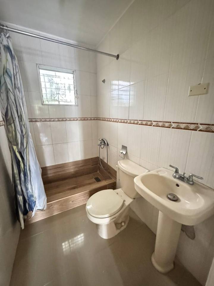 casas - Alquilo casa en Arismar 8