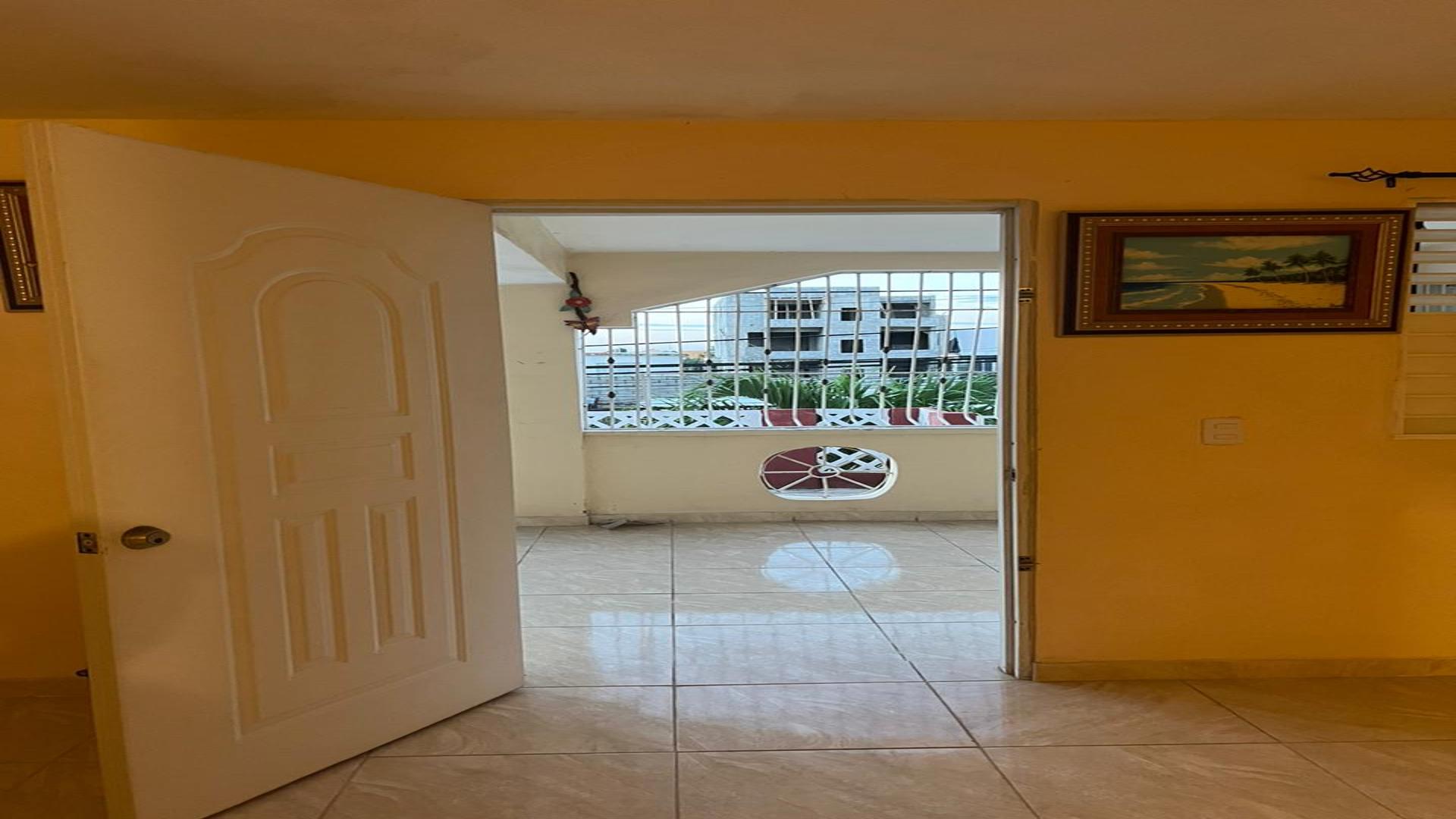 casas - Casa en venta Urb. El Brisal, Santo Domingo Este 4