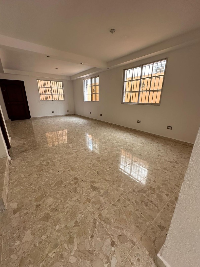 casas - SE ALQUILA casa en El Galá para fines residencial u oficinas administrativas 4
