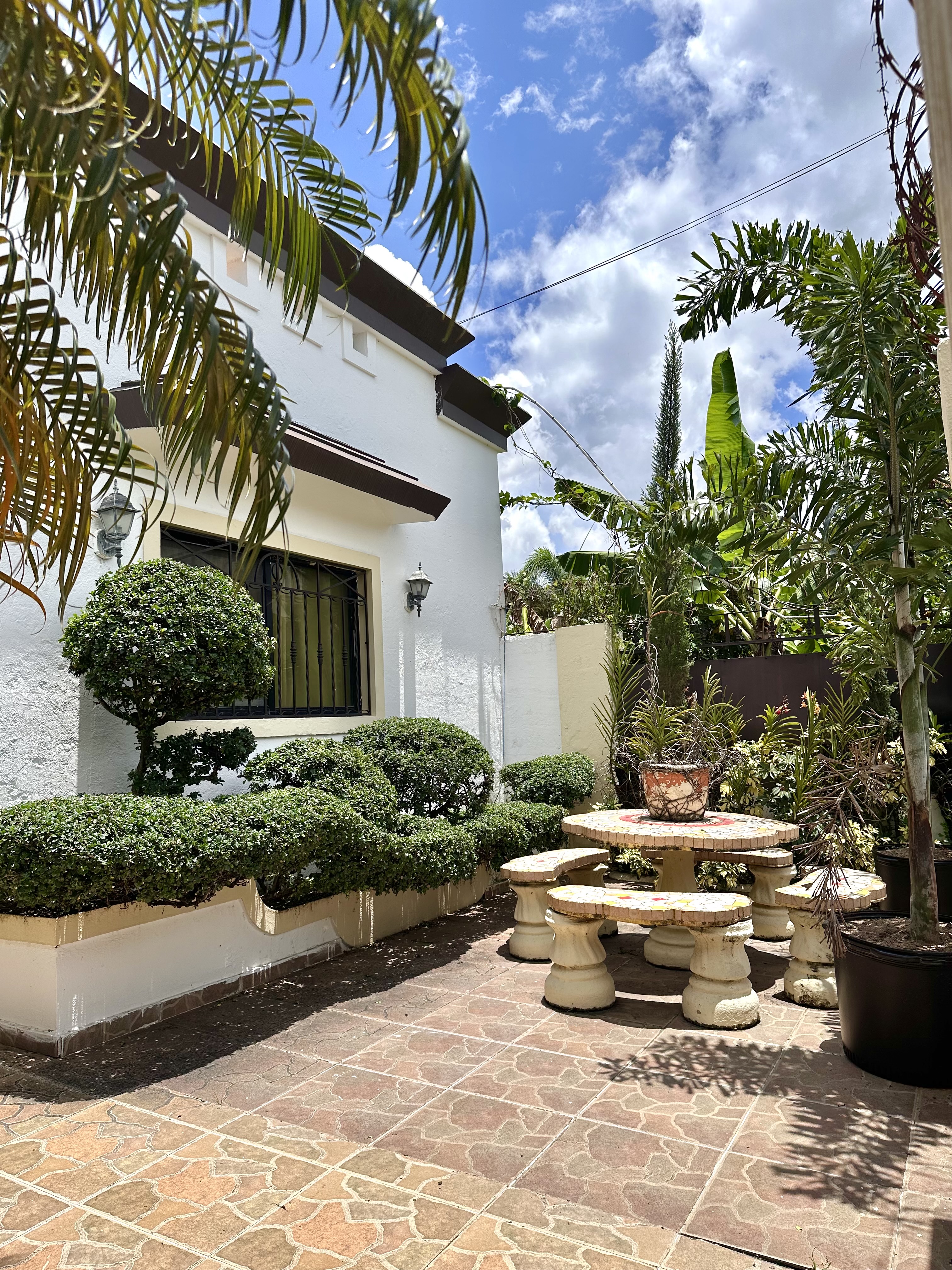 casas - Vivienda unifamiliar 2 niveles en venta en LA VEGA 7
