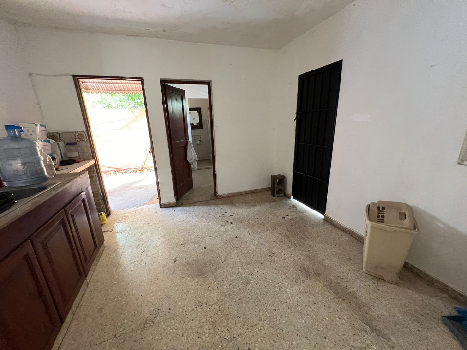 oficinas y locales comerciales - Local Comercial en ENSANCHE NACO 194012 3