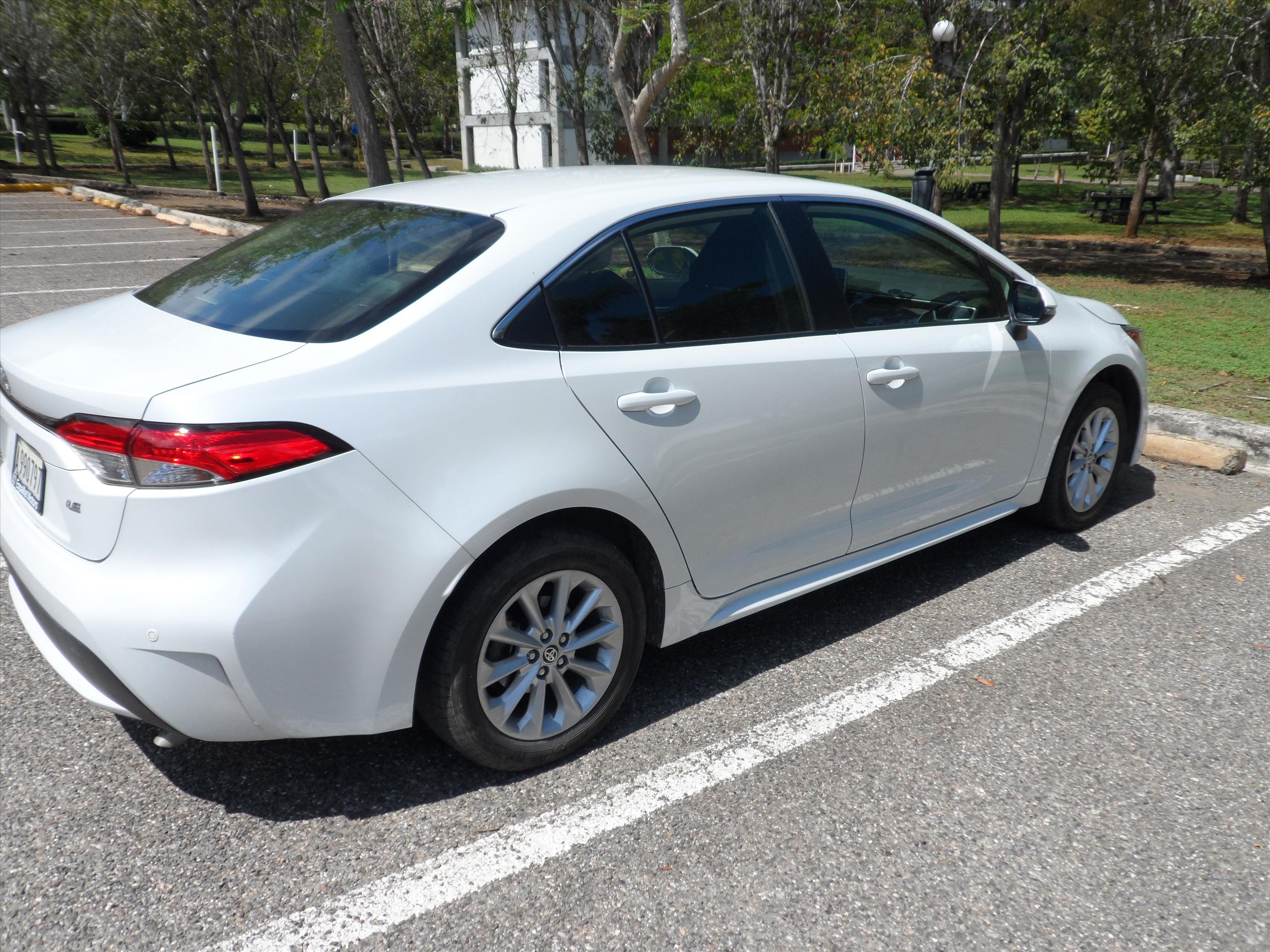carros - Corolla 2022 LE Como Nuevo 7500 km En Garantia De Fábrica Hasta Dec 1 2025 Delta 4