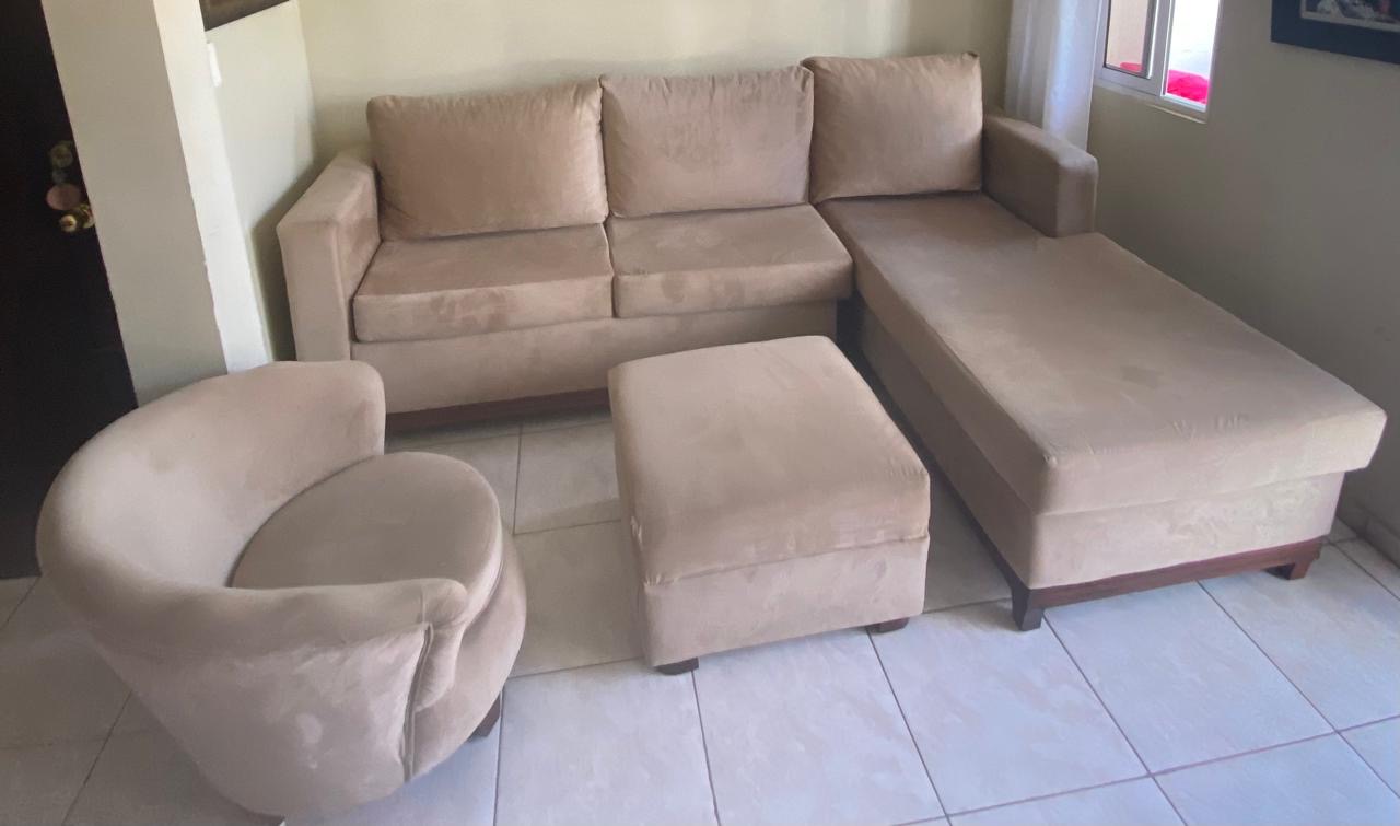 muebles y colchones - Mueble en L, butaca y otomano