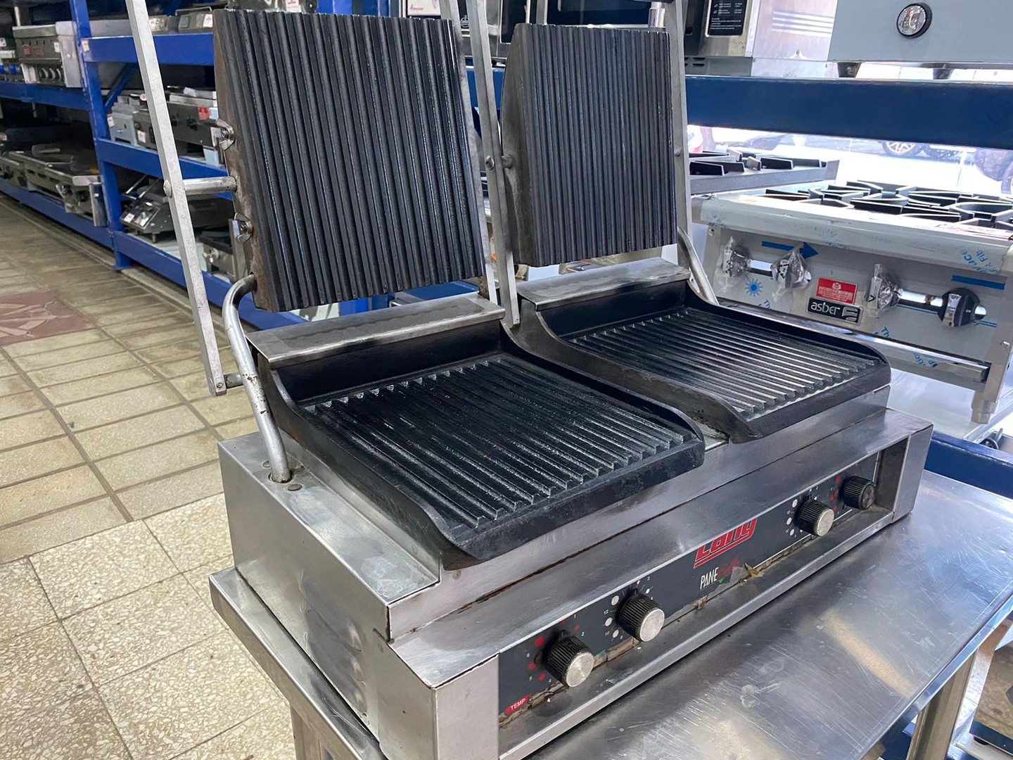 equipos profesionales - Tostadora Doble Eléctrica p/ Panini  1